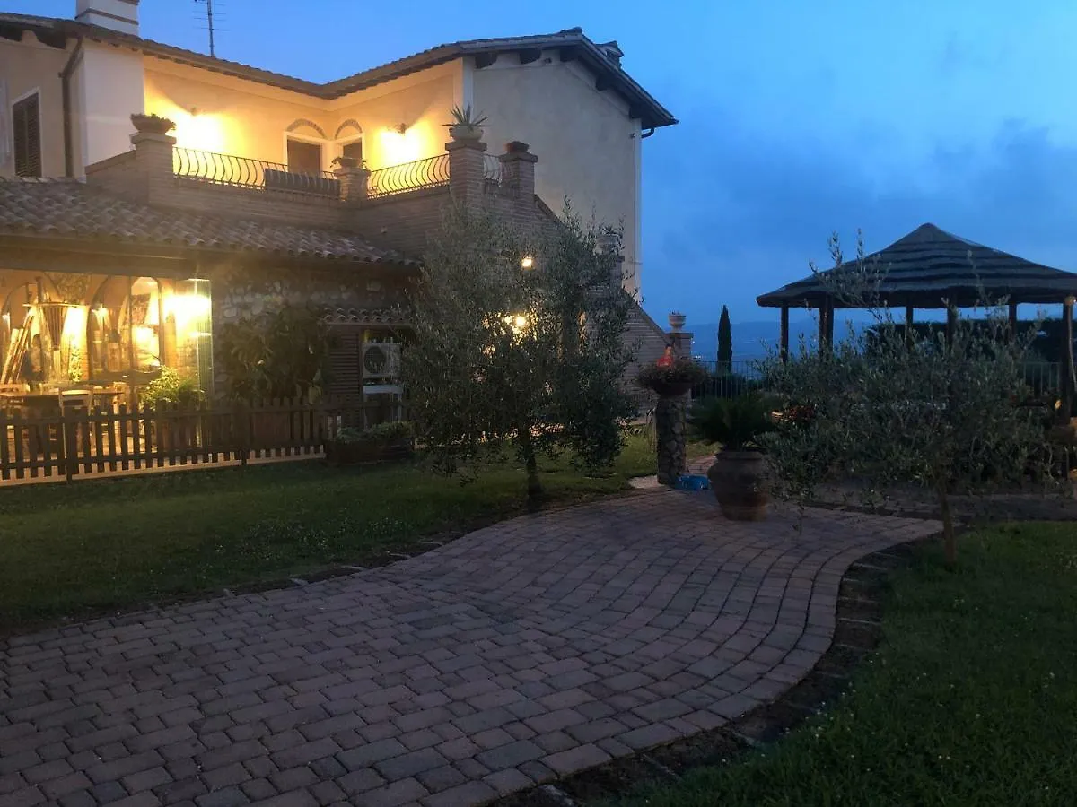 Casa in campagna a due passi dal mare Pisa