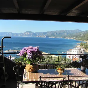 https://appartamento-picasso-cala-gonone.in-sardinia.net